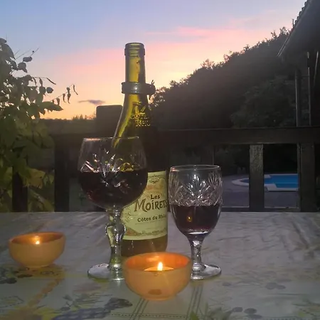 Sous Les Arbres, Lieu Dit Cassagnal Montagudet