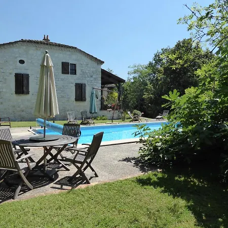 Sous Les Arbres, Lieu Dit Cassagnal Bed & Breakfast *